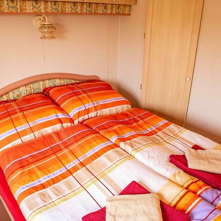 Hotel Mobilheimy Dlouhá Míle Rozmital pod Tremsinem Exteriér fotografie