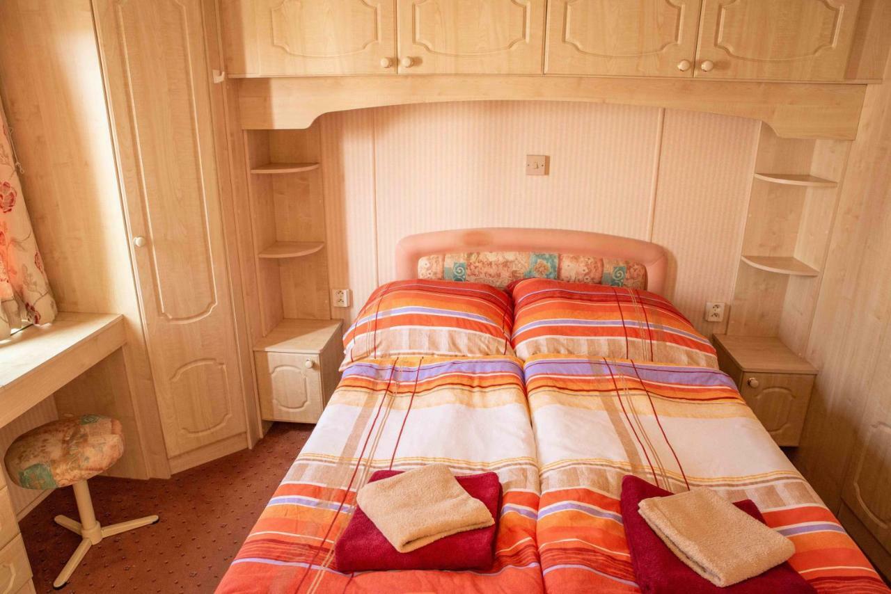 Hotel Mobilheimy Dlouhá Míle Rozmital pod Tremsinem Exteriér fotografie
